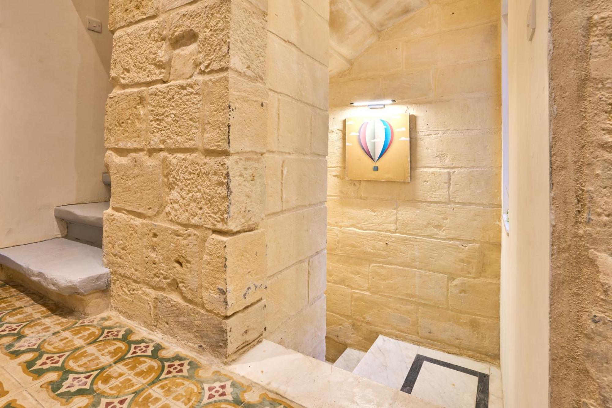 12 -16 , Pacifiku Scicluna Birgu Esterno foto