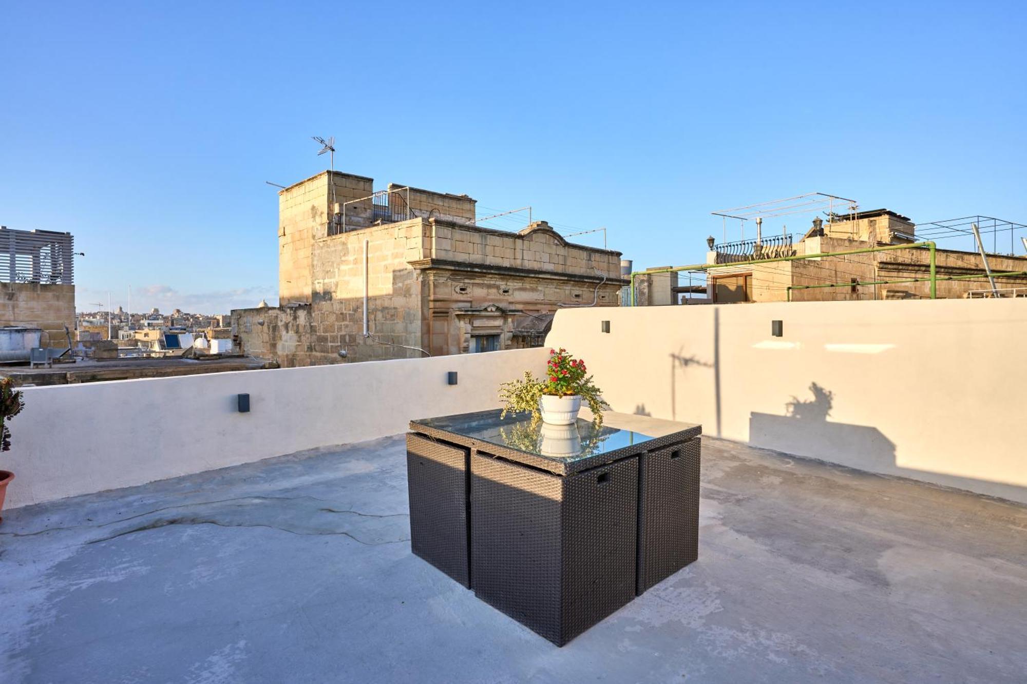 12 -16 , Pacifiku Scicluna Birgu Esterno foto
