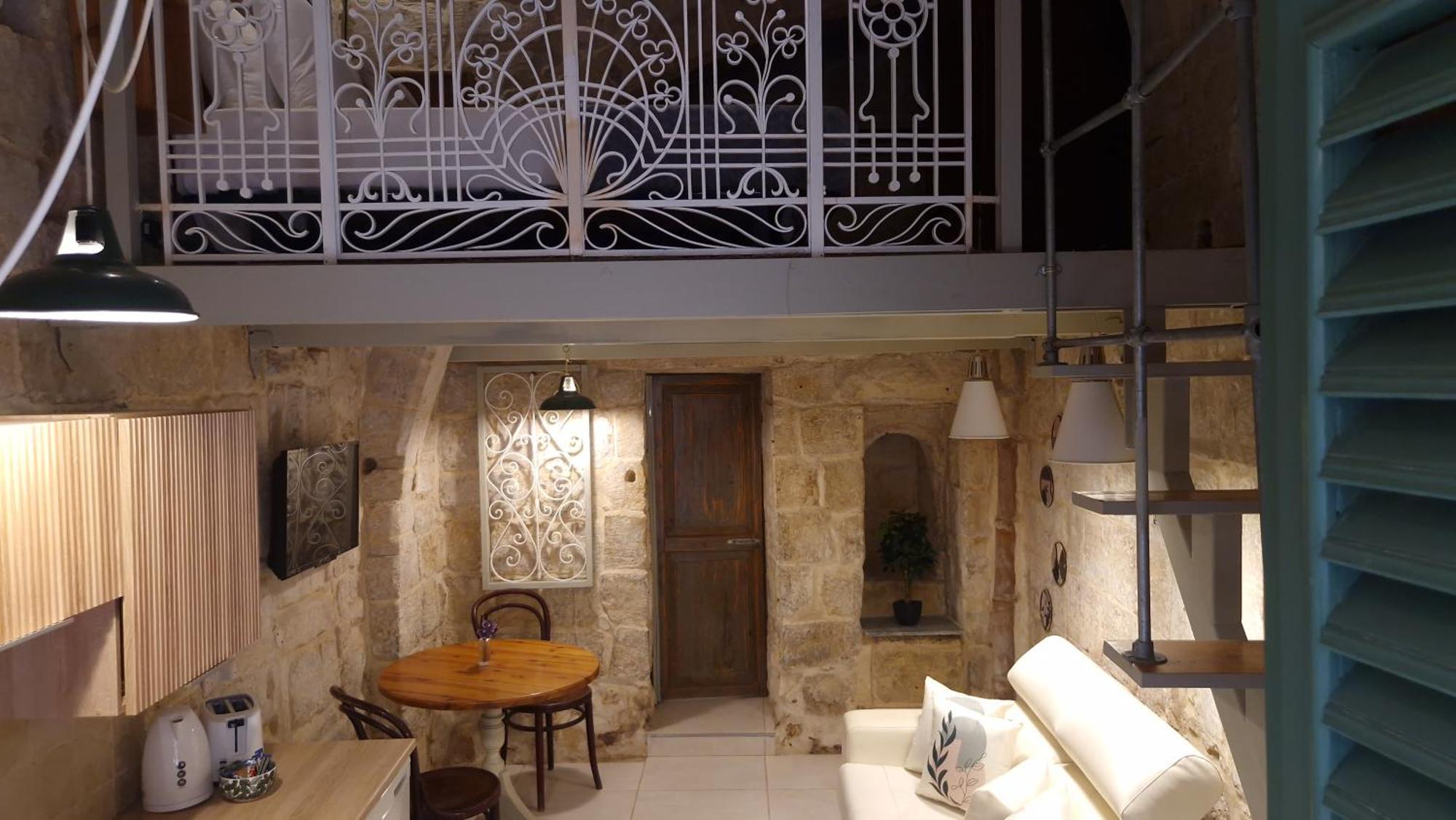 12 -16 , Pacifiku Scicluna Birgu Esterno foto