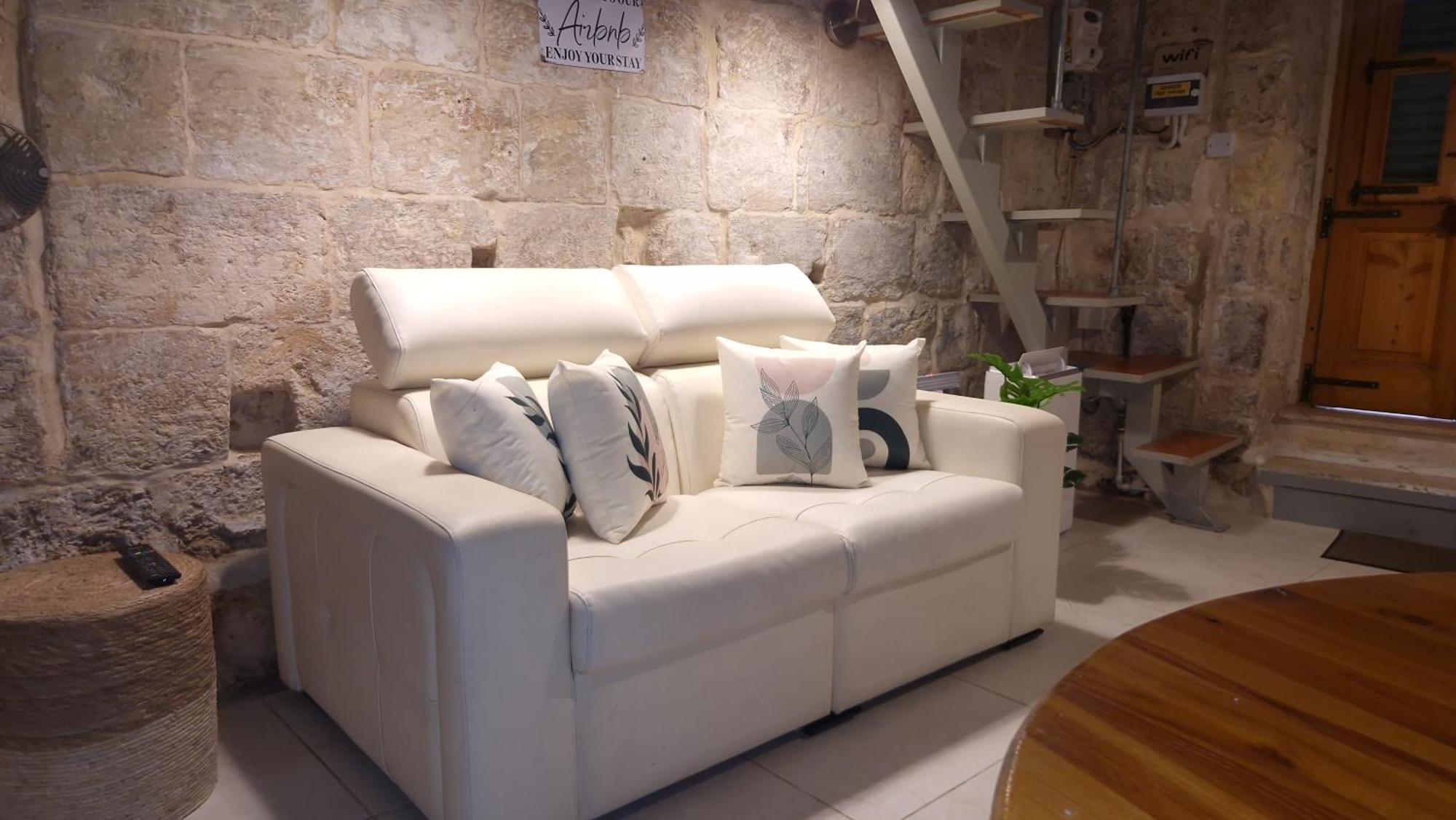 12 -16 , Pacifiku Scicluna Birgu Esterno foto